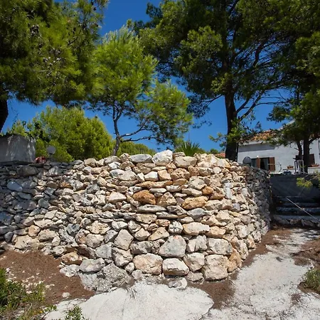 Holiday home Obiteljska Kuca Za Odmor Futura *
